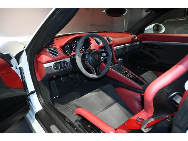 ポルシェ ボクスター スパイダー H28年 (関東) 99