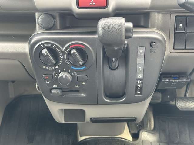 日産 ＮＶ１００クリッパー ６６０ ＧＸターボ ハイルーフ R3年 (東海) 99