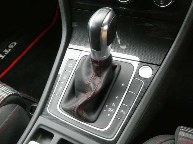 フォルクスワーゲン ゴルフ ＧＴＩ H28年 (関東) 99