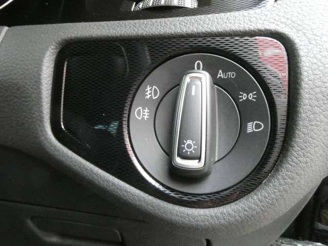 フォルクスワーゲン ゴルフ ＧＴＩ H28年 (関東) 99