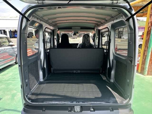 ダイハツ ハイゼットカーゴ ６６０ デラックス ４ＷＤ R5年 (東海) 99