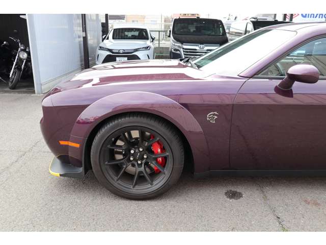 ダッジ チャレンジャー ＳＲＴ ヘルキャット R4年 (東海) 99