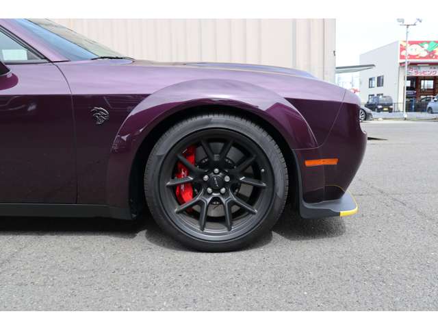 ダッジ チャレンジャー ＳＲＴ ヘルキャット R4年 (東海) 99