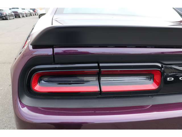 ダッジ チャレンジャー ＳＲＴ ヘルキャット R4年 (東海) 99