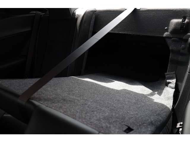 ダッジ チャレンジャー ＳＲＴ ヘルキャット R4年 (東海) 99