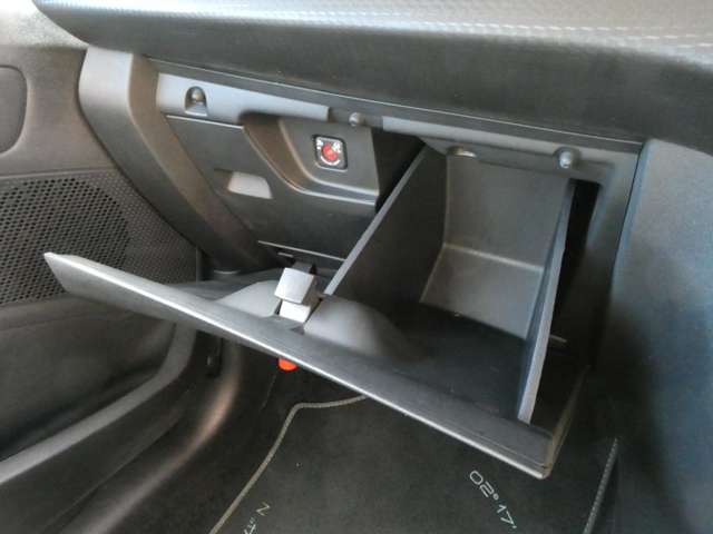 プジョー ２００８ クロスシティ R2年 (関東) 99