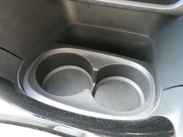 プジョー ２００８ クロスシティ R2年 (関東) 99