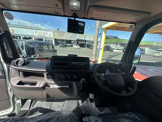 三菱フソウ キャンター ３．０ 強化ダンプ 全低床 ディーゼルターボ R7年 (東海) 99