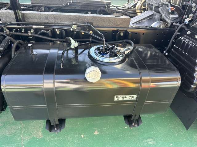 三菱フソウ キャンター ３．０ 強化ダンプ 全低床 ディーゼルターボ R7年 (東海) 99