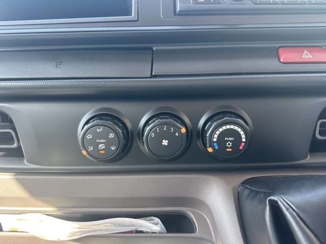 三菱フソウ キャンター ３．０ 強化ダンプ 全低床 ディーゼルターボ R7年 (東海) 99