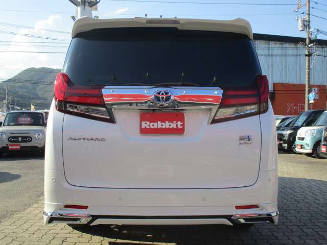 トヨタ アルファード　ハイブリッド ハイブリッド ２．５ Ｘ Ｅ－ＦＯＵＲ ４ＷＤ H29年 (中国) 99
