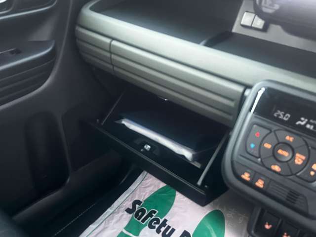 スズキ スペーシア　ギア ６６０ ギア ハイブリッド ＸＺターボ R7年 (関東) 99