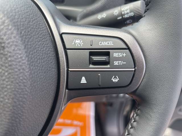 ホンダ フリード　ハイブリッド １．５ Ｅ：ＨＥＶ エアー ＥＸ R7年 (近畿) 99