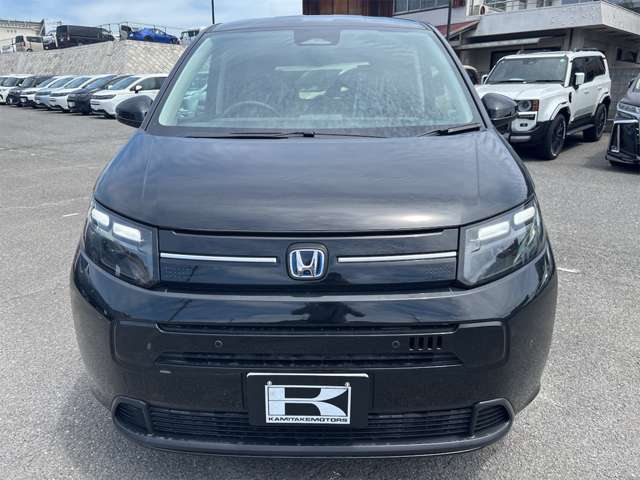 ホンダ フリード　ハイブリッド １．５ Ｅ：ＨＥＶ エアー ＥＸ R7年 (近畿) 99