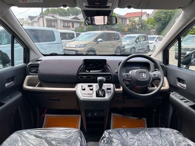 ホンダ フリード　ハイブリッド １．５ Ｅ：ＨＥＶ エアー ＥＸ R7年 (近畿) 99