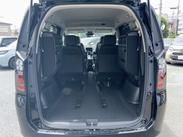 ホンダ フリード　ハイブリッド １．５ Ｅ：ＨＥＶ エアー ＥＸ R7年 (近畿) 99