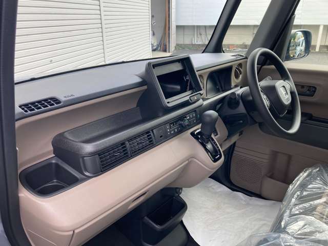 ホンダ Ｎ　ＢＯＸ ジョイ ６６０ ２トーン R7年 (関東) 99