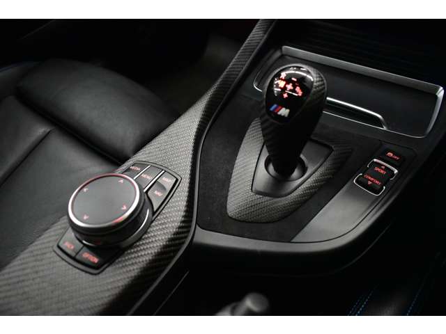 ＢＭＷ Ｍ２クーペ Ｍ ＤＣＴ ドライブロジック H29年 (関東) 99