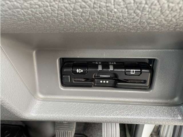 日産 ＮＶ３５０キャラバン ２．５ ＤＸ ロングボディ ディーゼルターボ ４ＷＤ R2年 (東北) 99