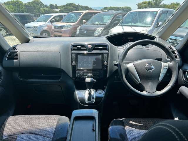 日産 セレナ ２．０ ハイウェイスター Ｓ－ＨＹＢＲＩＤ アドバンストセーフティ パッケージ H26年 (九州・沖縄) 99
