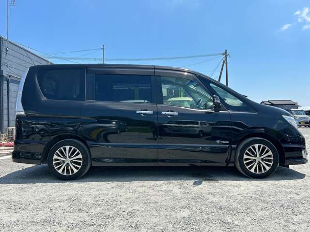 日産 セレナ ２．０ ハイウェイスター Ｓ－ＨＹＢＲＩＤ アドバンストセーフティ パッケージ H26年 (九州・沖縄) 99