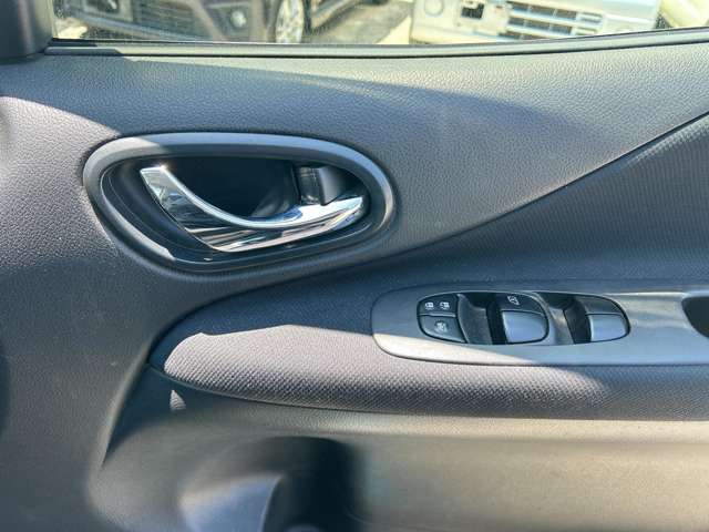 日産 セレナ ２．０ ハイウェイスター Ｓ－ＨＹＢＲＩＤ アドバンストセーフティ パッケージ H26年 (九州・沖縄) 99