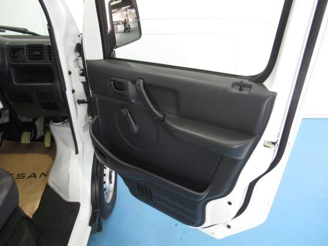 スズキ キャリイトラック ６６０ ＫＣエアコン・パワステ ３方開 H24年 (九州・沖縄) 99