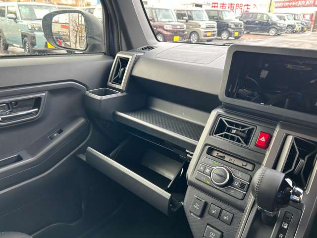 ダイハツ タフト ６６０ Ｇ ダーククロム ベンチャー ４ＷＤ R6年 () 99