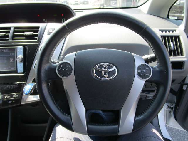 トヨタ プリウスΑ １．８ Ｓ ツーリングセレクション H23年 (関東) 99