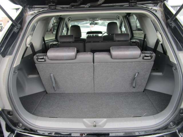 トヨタ プリウスΑ １．８ Ｇ H23年 (関東) 99