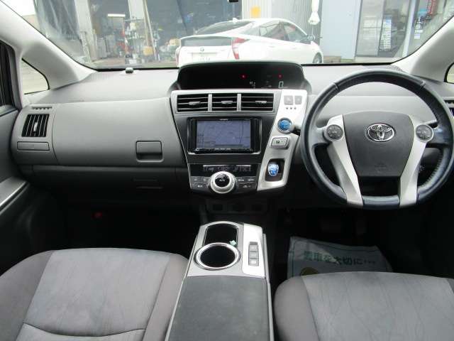 トヨタ プリウスΑ １．８ Ｇ H23年 (関東) 99