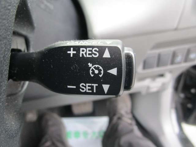 トヨタ プリウスΑ １．８ Ｇ H23年 (関東) 99