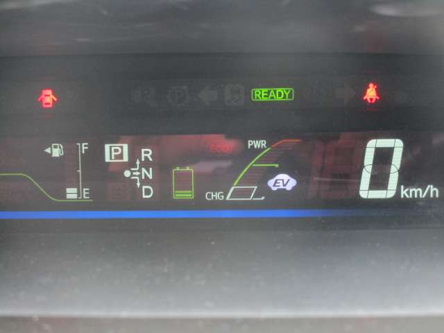 トヨタ プリウスΑ １．８ Ｇ H23年 (関東) 99