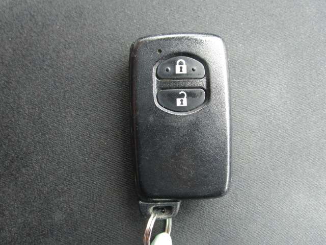 トヨタ プリウスΑ １．８ Ｇ H23年 (関東) 99