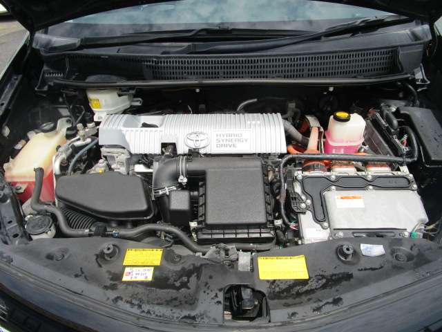 トヨタ プリウスΑ １．８ Ｇ H23年 (関東) 99