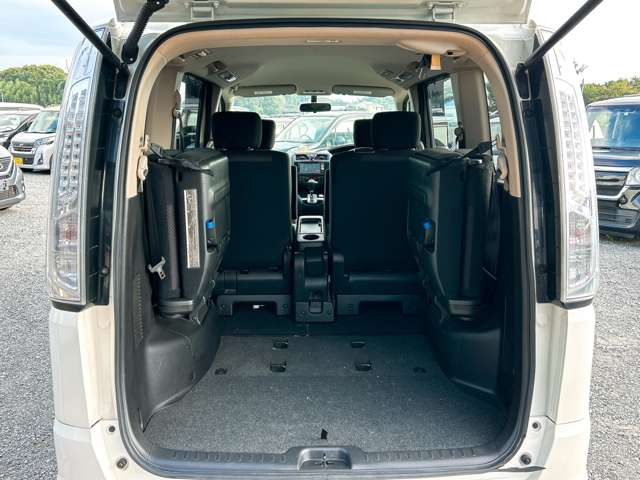 日産 セレナ ２．０ ハイウェイスター Ｓ－ＨＹＢＲＩＤ H25年 (九州・沖縄) 99