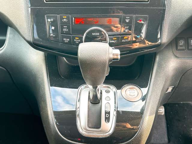 日産 セレナ ２．０ ハイウェイスター Ｓ－ＨＹＢＲＩＤ H25年 (九州・沖縄) 99