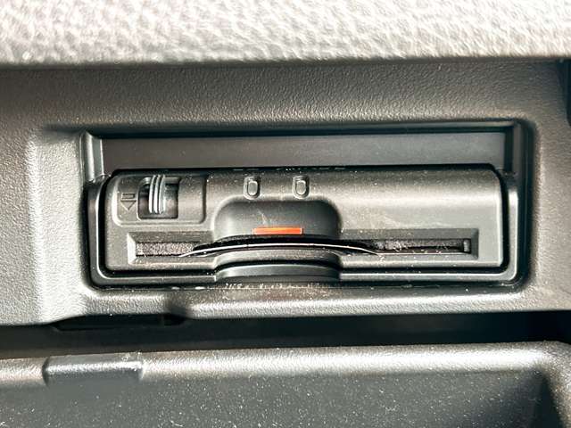 日産 セレナ ２．０ ハイウェイスター Ｓ－ＨＹＢＲＩＤ H25年 (九州・沖縄) 99