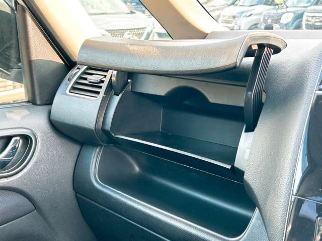 日産 セレナ ２．０ ハイウェイスター Ｓ－ＨＹＢＲＩＤ H25年 (九州・沖縄) 99