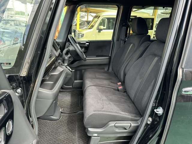 ホンダ Ｎ　ＢＯＸ カスタム ６６０ Ｌ R4年 (東海) 99