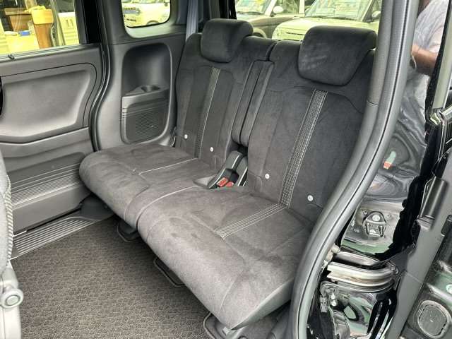 ホンダ Ｎ　ＢＯＸ カスタム ６６０ Ｌ R4年 (東海) 99