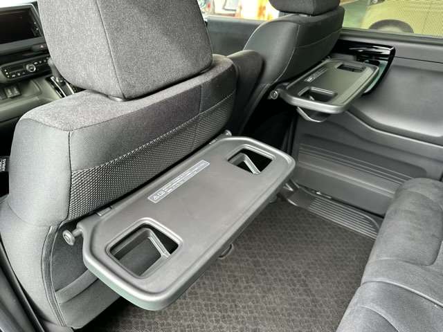 ホンダ Ｎ　ＢＯＸ カスタム ６６０ Ｌ R4年 (東海) 99