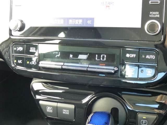 トヨタ プリウス １．８ Ｓ R4年 (東北) 99