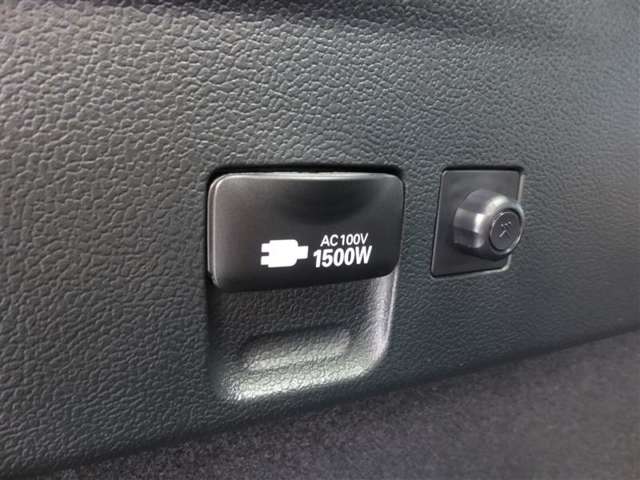 トヨタ プリウス １．８ Ｓ R4年 (東北) 99