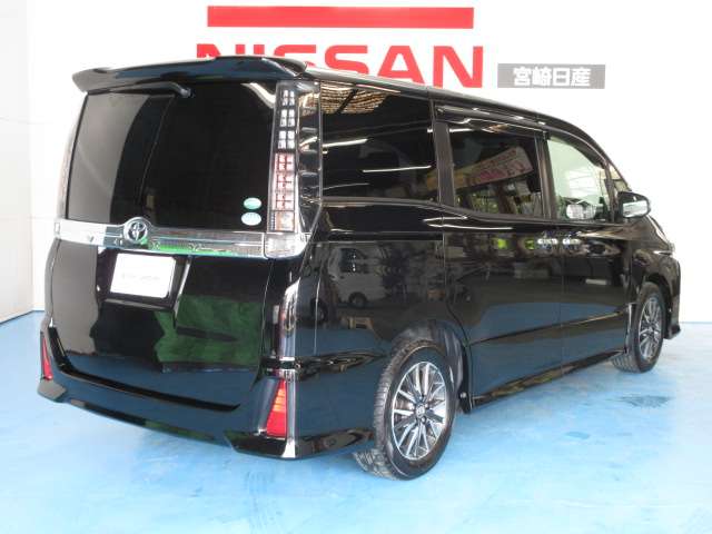 トヨタ ヴォクシー ２．０ ＺＳ 煌 H27年 (九州・沖縄) 99