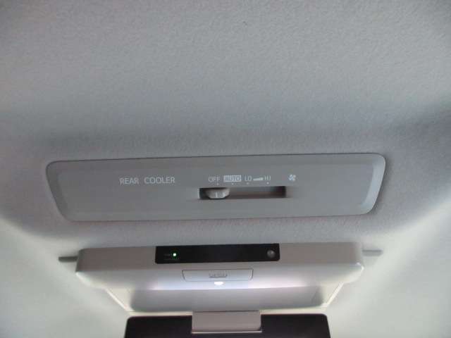 トヨタ ヴォクシー ２．０ ＺＳ 煌 H27年 (九州・沖縄) 99