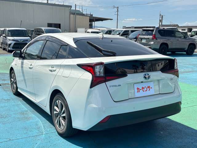 トヨタ プリウス １．８ Ａ R2年 (九州・沖縄) 99