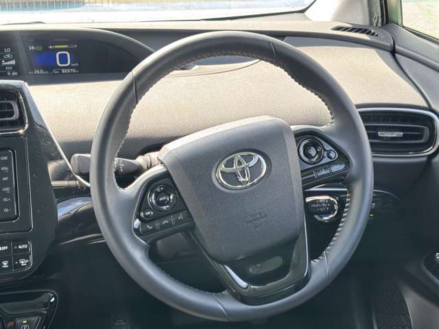 トヨタ プリウス １．８ Ａ R2年 (九州・沖縄) 99