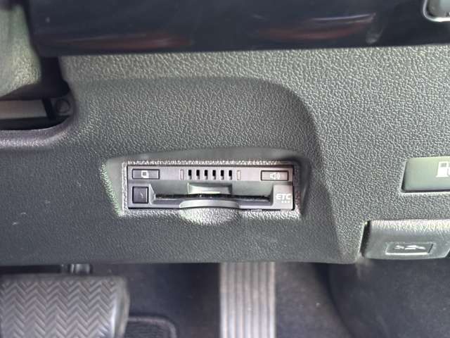 トヨタ プリウス １．８ Ａ R2年 (九州・沖縄) 99