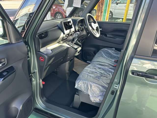 三菱 デリカ　ミニ ６６０ Ｔ プレミアム R7年 (東海) 99